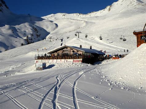 Ski resort Ponte di Legno/Tonale/Presena Glacier/Temù (Pontedilegno-Tonale) - Skiing Ponte di ...