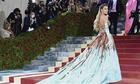 Estos Son Los Mejores Looks De Las Celebrities En Las Alfombras Rojas