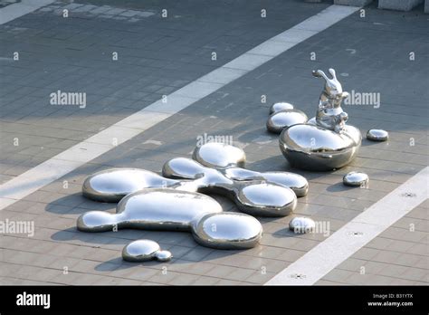 Mouse Model In Olympic Park Hi Res Stock Photography And Images Alamy