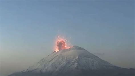 Video Ahora El Popocat Petl Impresionante Explosi N Estremece A