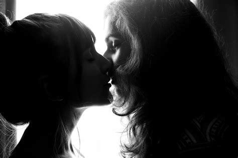 Online Crop Hd Wallpaper Grayscale Photography Of Two Woman Kissing