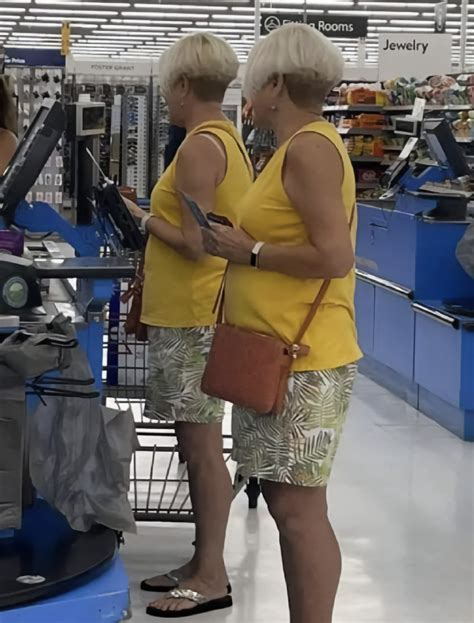 30 Of The Most Chaotic Things Seen On People Of Walmart” New Pics