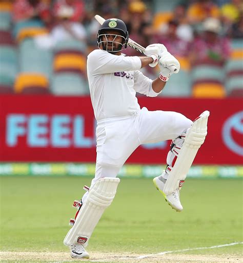 Shardul Thakur plays over point during his half-century | ESPNcricinfo.com