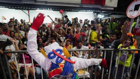 Barranquilla Celebr Los A Os De La Guacherna En Una Noche Memorable