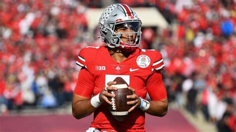 Watch Ohio State Qb C J Stroud Surprises Teammates With T Cards For Suits Ahead Of Opener