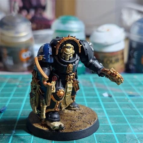 Iron Ravens Chaplain Rwarhammer40k