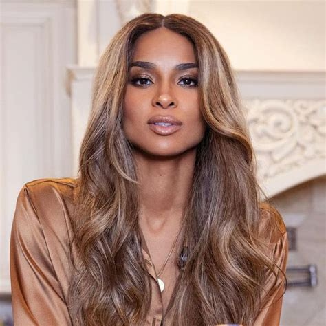 Ciara Shows Us How To Wear The Soft Wolf Cut Easy Trendy Hairstyles Celebrity Hair Stylist