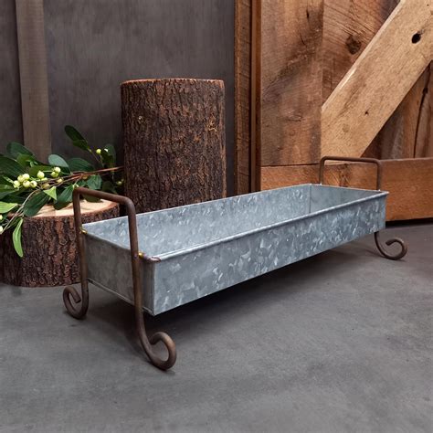 rect tray  legs galv peppers trading