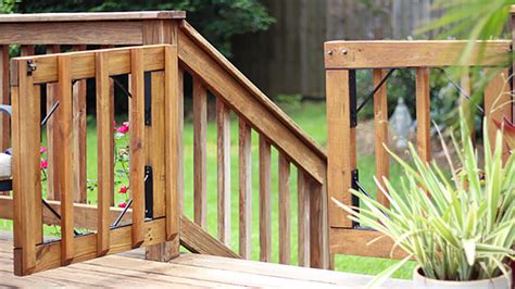 How To Build Gates For A Wood Deck Todays Homeowner Deck Gate