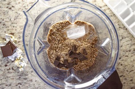 Naked Oats New Chocolate Peanut Butter Banana Oats Review The Goldilocks Kitchen