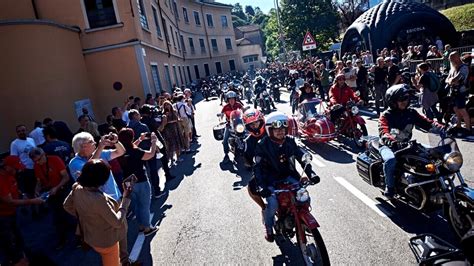 Si Scaldano I Motori Per Il Grande Motoraduno Guzzi 2024