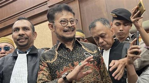 SYL Minta Maaf Pada Surya Paloh Usai Divonis 10 Tahun Penjara Manusia