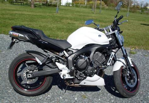 2007 Yamaha FZ6 S2 Moto ZombDrive