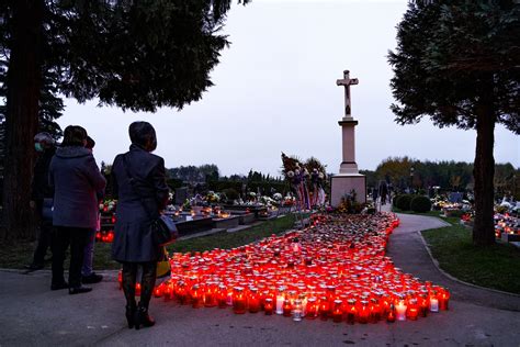 Vatrogasci Pozivaju Na Oprez Za Blagdan Svih Svetih I Du Ni Dan Klikaj Hr