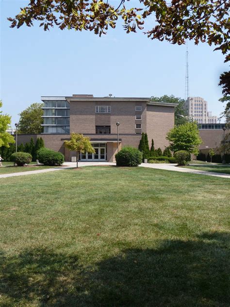 Wayne State University State Hall – Michigan Modern