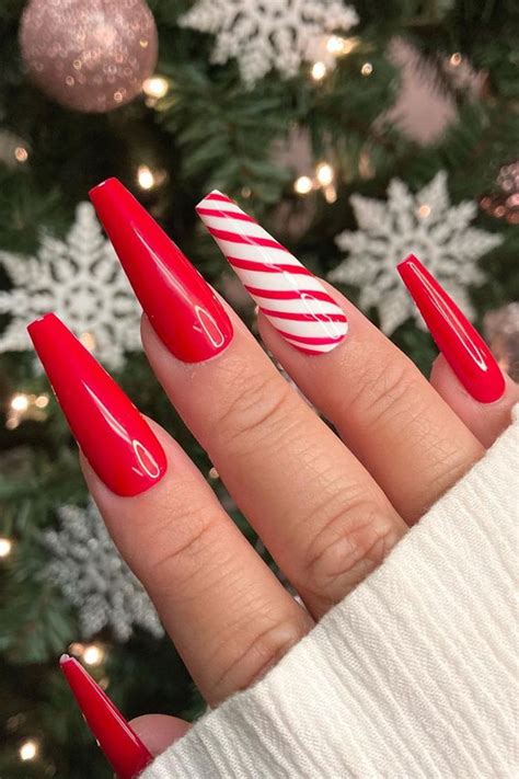 Christmas Nail Art Candy Cane