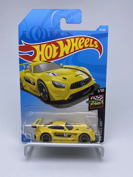Hot Wheels Редкая модель MERCEDES AMG GT из серии HW RACE DAY коллекционная модель года