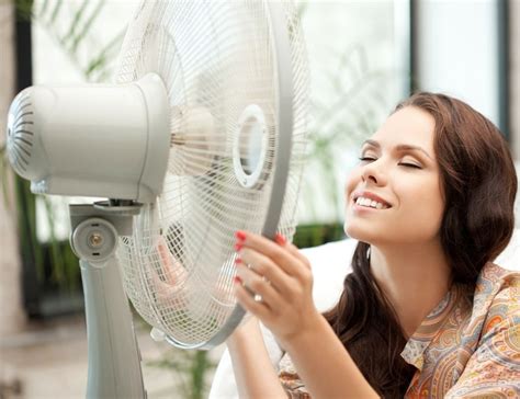 5 Easy Ways To Stay Cool During A Heat Wave Cold Home Remedies Stay