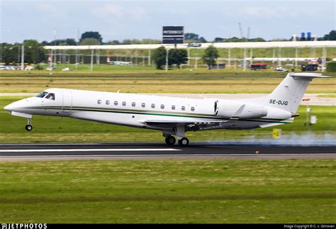 Se Djg Embraer Erj Bj Legacy European Flight Service Efs