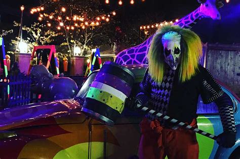 Six Flags Fright Fest Reviews Experience The Most Spooky Time At