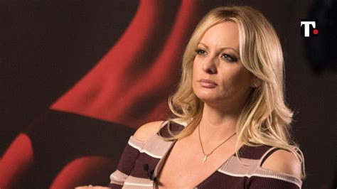 Stormy Daniels Chi L Ex Attrice Porno Che Ha Messo Nei Guai Donald