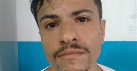 OCORRÊNCIA POLICIAL IBIRATAIA FORAGIDO DE SALVADOR É PRESO NAS CASINHAS