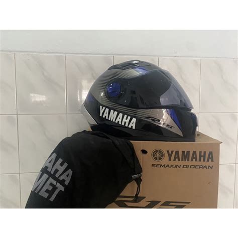 Jual Helm Yamaha R15 V4 Cargloss Yamaha Limited Edition Shopee