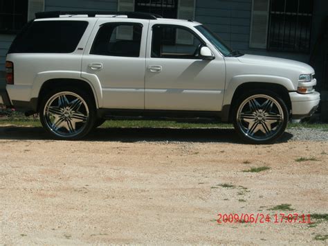 Rodriquezkm 2005 Chevrolet Tahoe Specs Photos Modification Info At