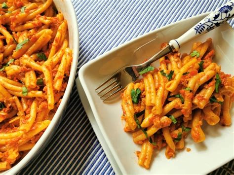 Roasted Red Pepper Pesto With Casarecce Pasta The Pasta Project