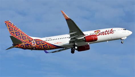 Cuaca Buruk Batik Air Gagal Mendarat Di Mamuju