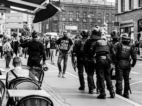 Manifestation Contre Le Pass Sanitaire à Toulouse