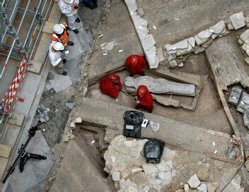 Notre Dame de Paris le chantier du siècle 04 01 25 11 01 Voir le