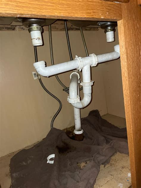 Replacing pvc pipes under sink The pvc pipes under my sink are leaking