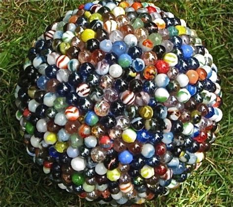 15 Ways To Turn Glass Marbles Into Home Decor And More Diy And Crafts