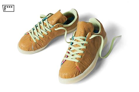 Adidas выпустил кроссовки к дню 4/20