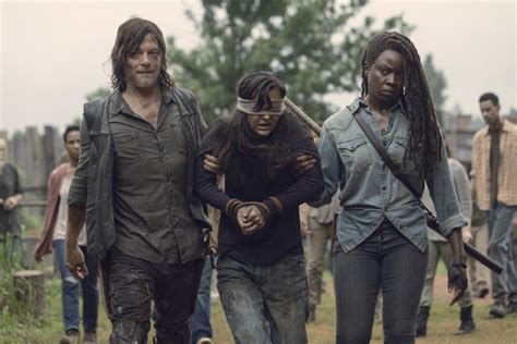 The Walking Dead Season 10 Poster Released By Amc Canceled Renewed