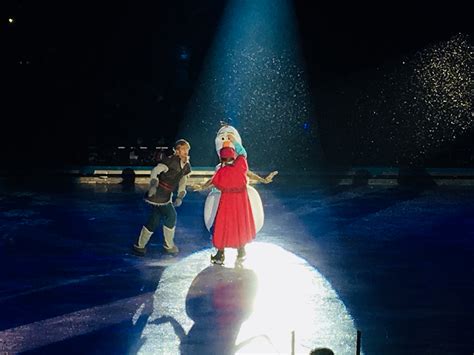 Disney On Ice We Vliegen Mee Naar De Betoverende Wereld Op Mijn Verjaardag