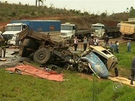 G1 Acidentes matam sete pessoas em quatro dias na região de