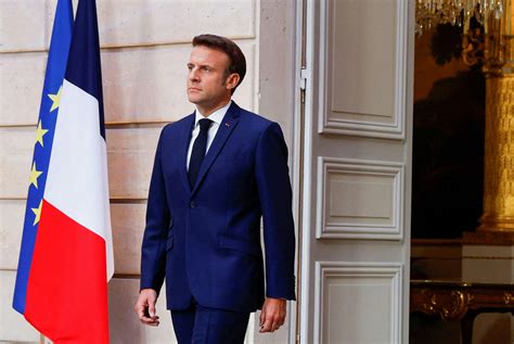 Le Président Français Macron A Officiellement Prêté Serment Pour Son