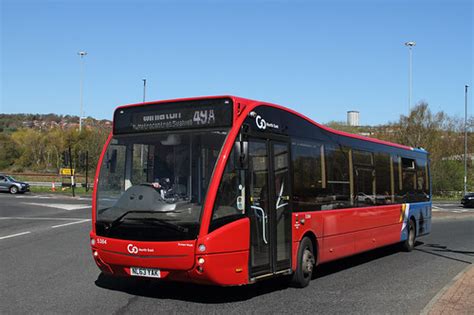 5384 NL63YAK Optare Versa V1170 5384 Turns Onto Hollinside Flickr