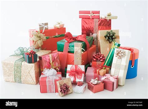 Christmas gifts hi-res stock photography and images - Alamy