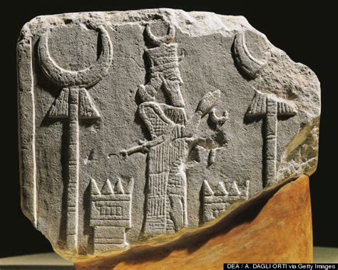 Mesopotamian 'Moon God' Monument Older Than Stonehenge & The Great ...