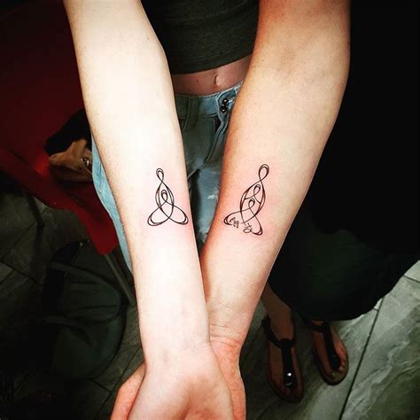 Tatuagem M E E Filha Ideias Lindas Para Eternizar Todo Esse Amor