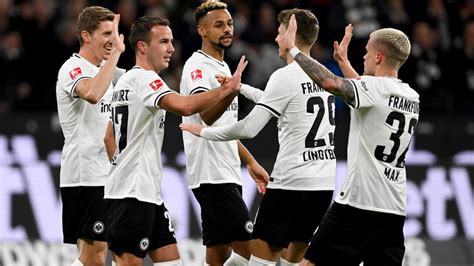 Sieg Gegen Bremen Eintracht Frankfurt Bleibt Oben Dran