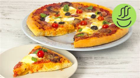 Pizza Tarifi Pizza Hamuru Evde Pizza Yapımı Pizza Sosu YouTube