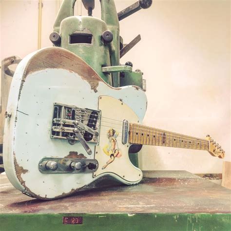 Relic Guitars Relic Guitar Electric Guitar