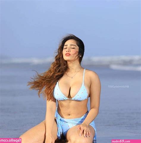 Aditi Mistry Nude Leak Nudes