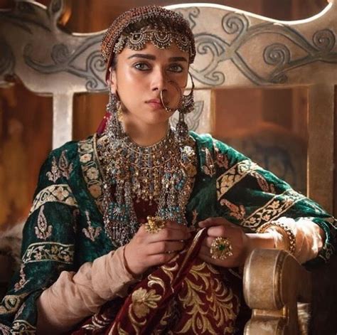 Beautiful Outfits Aditi Rao Hydari Hot Indian Makeup Looks Sanjay