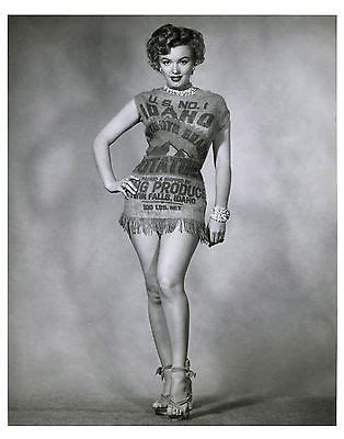 MARILYN MONROE in potato sack, oversized silver halide photo by Gene ...