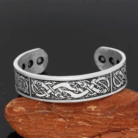 Viking Wolf Head Bracelet For Men Nordic Arm Ring Stainless Steel King